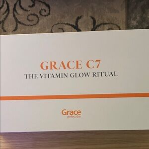 Grace C7 Vitamin Glow Ritual Skincare Set